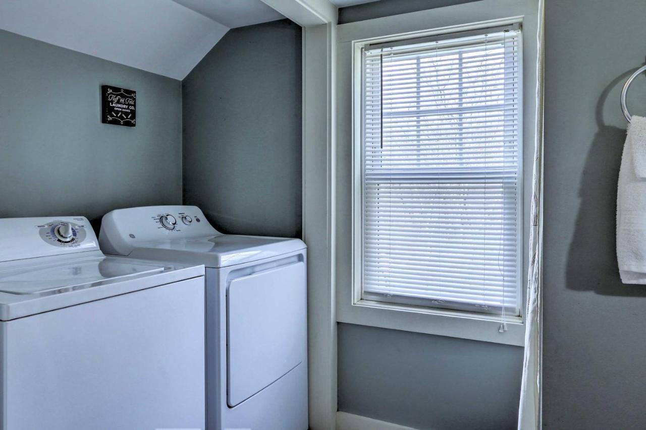 Remodeled Farmhouse In Waterford Near 2 Beaches! 外观 照片