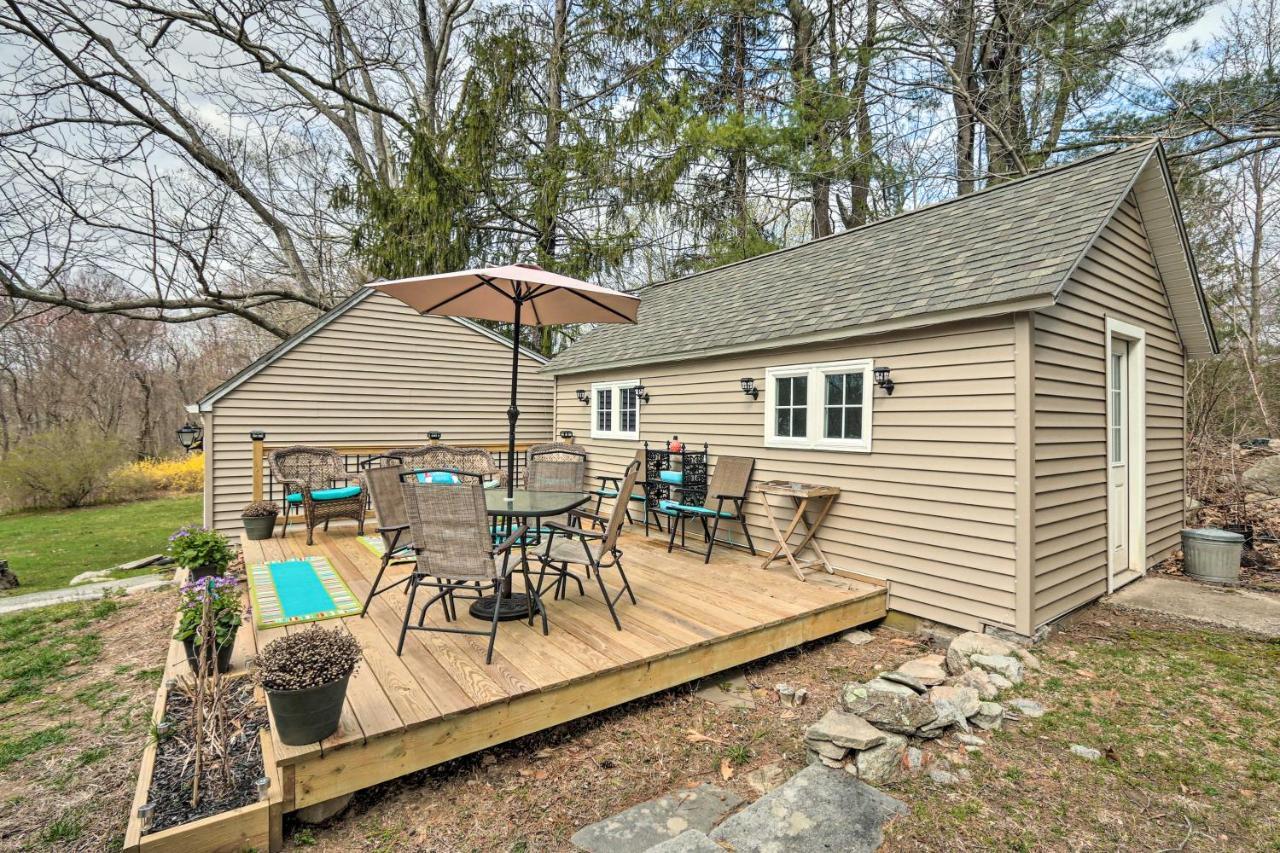 Remodeled Farmhouse In Waterford Near 2 Beaches! 外观 照片